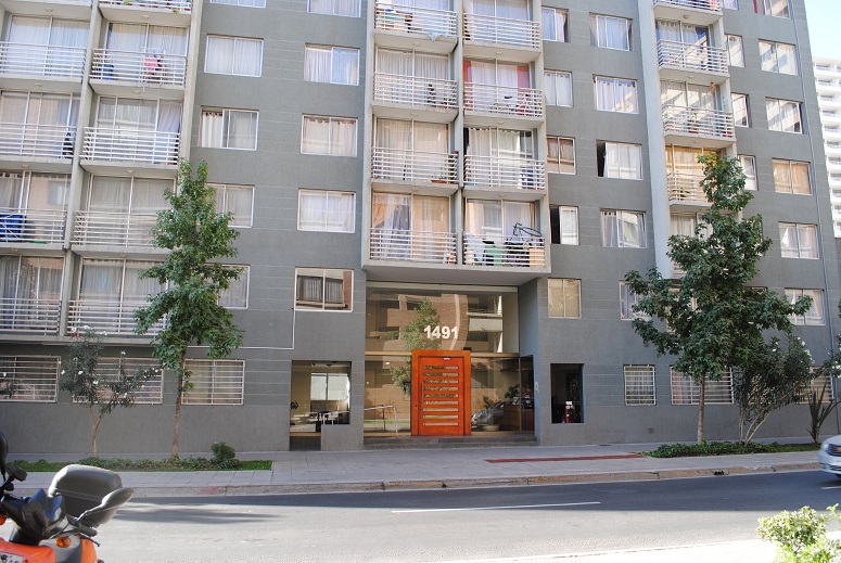 EXCELENTE DPTO STGO CENTRO